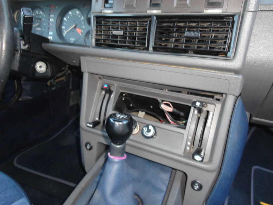 1981 Triumph TR7 - Image 25 of 31