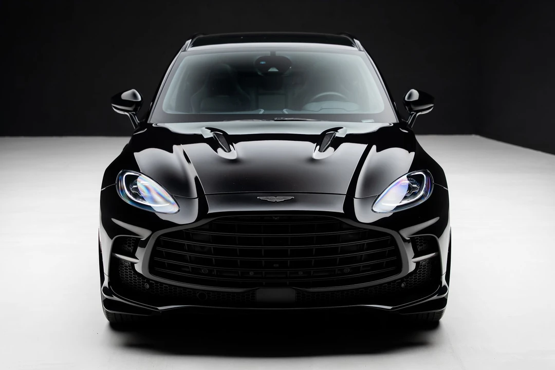 2023 Aston Martin DBX - Image 6 of 31