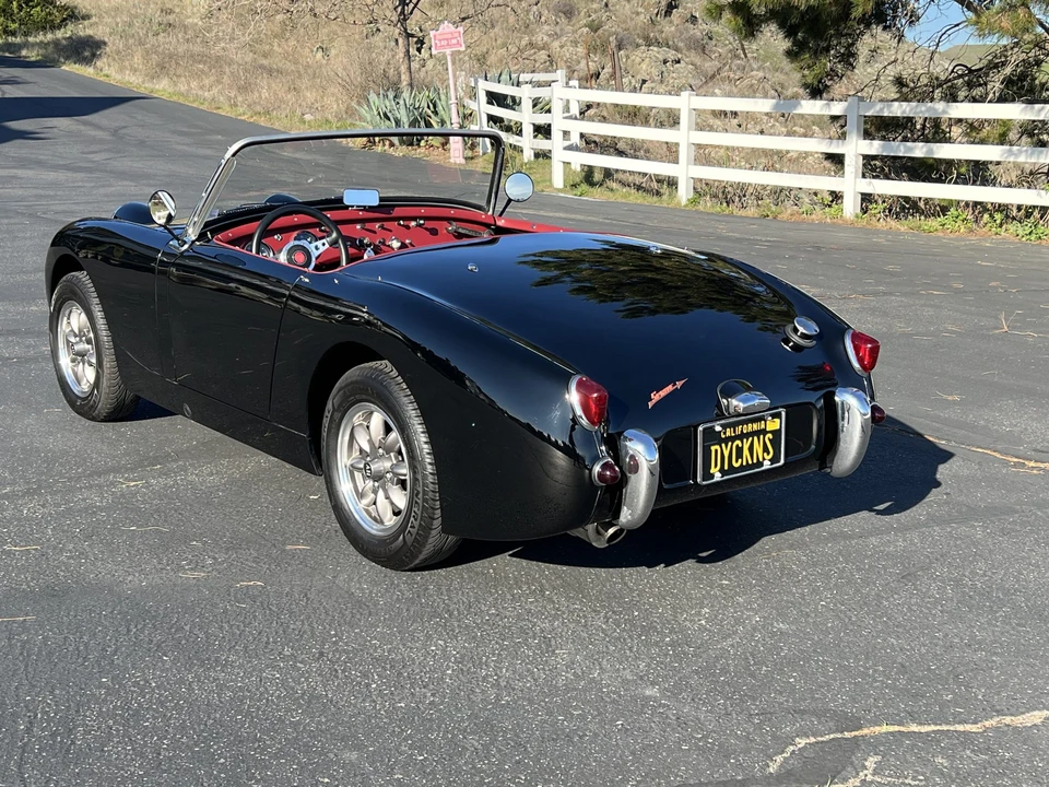 1960 Austin-Healey Sprite Mark I - Image 11 of 31