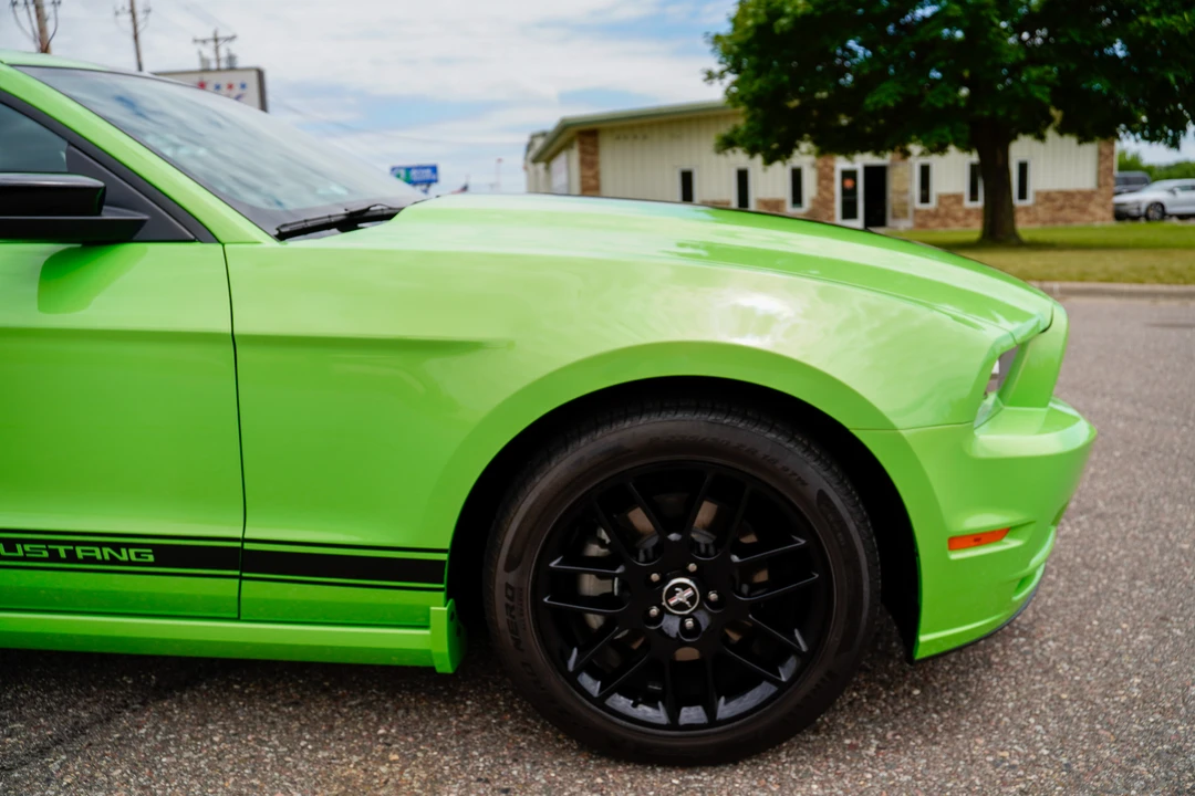 2014 Ford S197 Mustang - Image 13 of 31