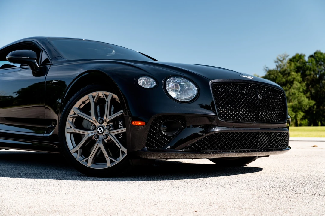 2023 Bentley Continental GT Speed 3rd Gen - Image 10 of 31