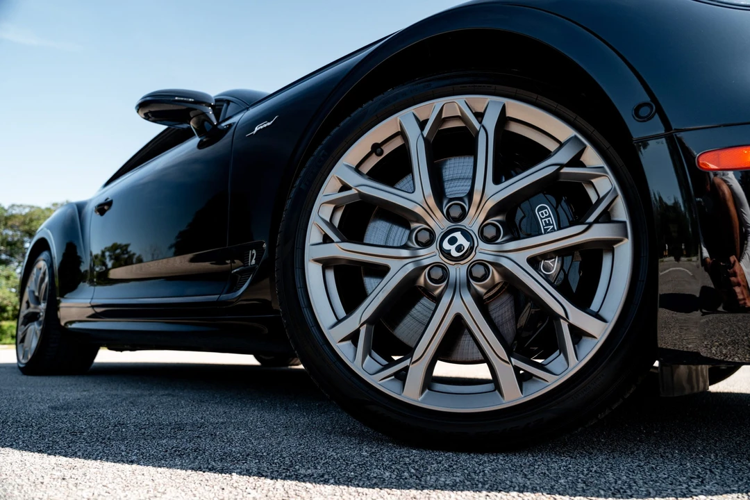 2023 Bentley Continental GT Speed 3rd Gen - Image 27 of 31
