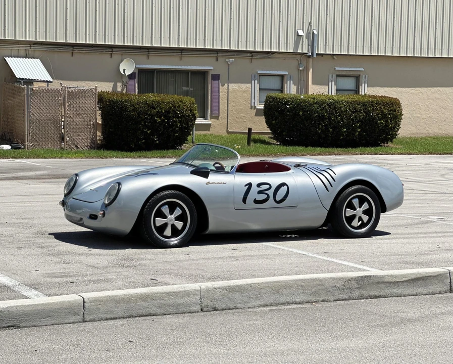 Porsche 550 - Image 3 of 31