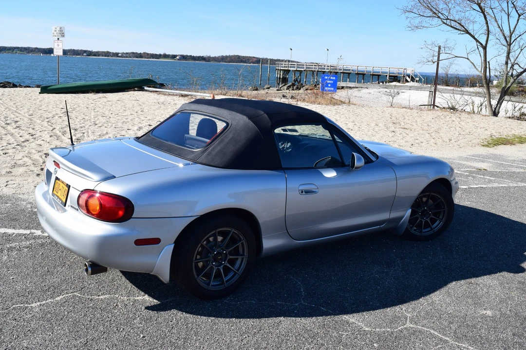 1999 Mazda NB MX-5 Miata - Image 19 of 31