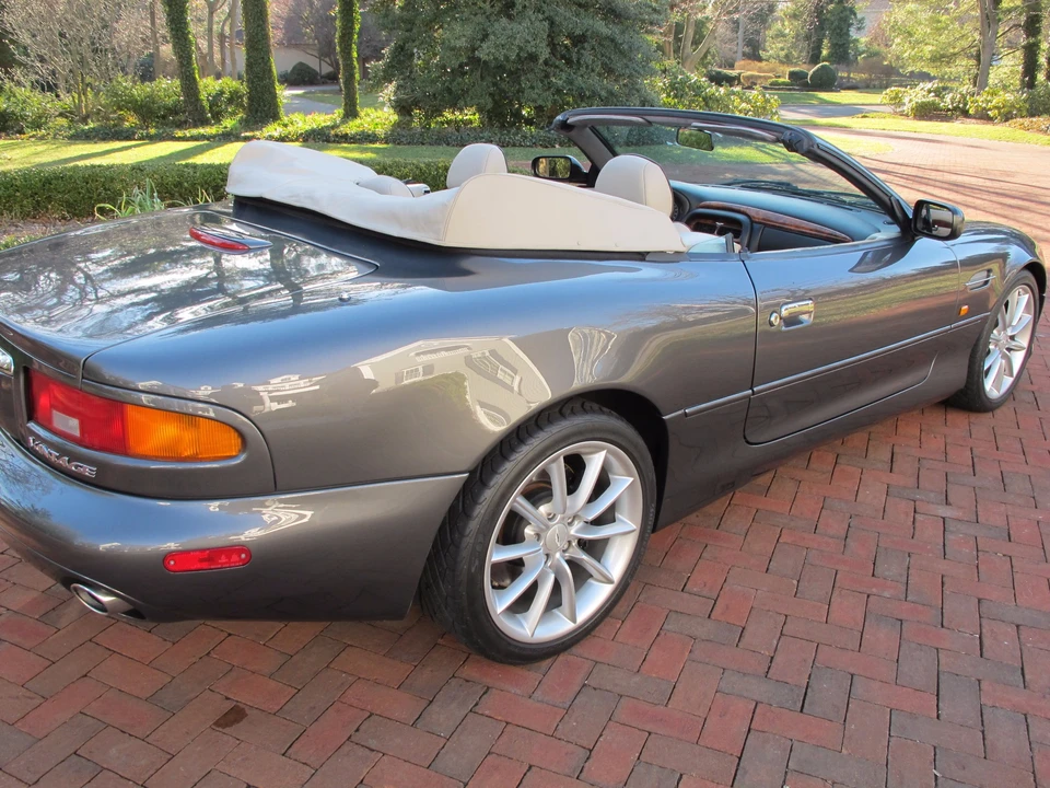 2002 Aston Martin DB7 Vantage - Image 10 of 31