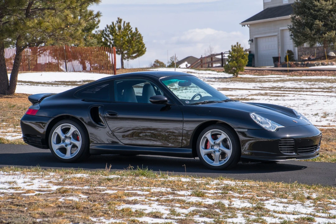 2002 Porsche 996 Turbo - Image 9 of 31