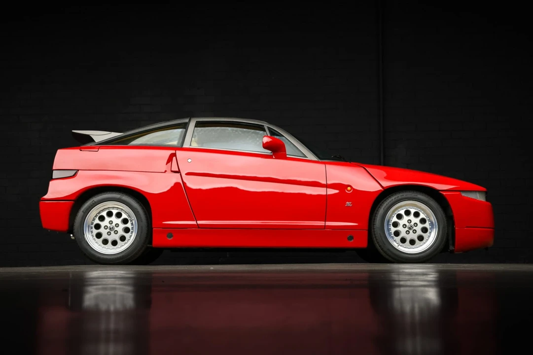 1991 Alfa Romeo SZ - Image 29 of 31