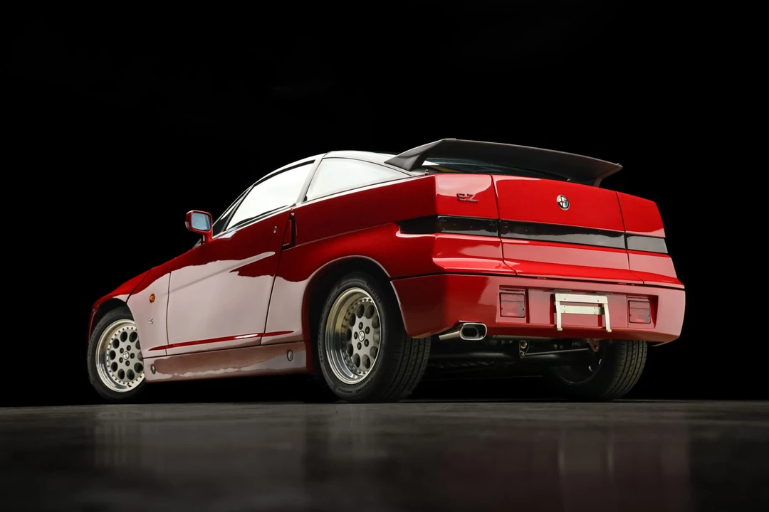 1991 Alfa Romeo SZ - Image 18 of 31