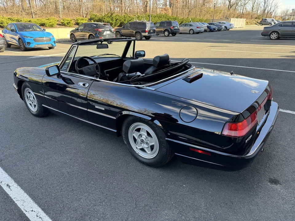1992 Alfa Romeo Series 4 - Image 10 of 31