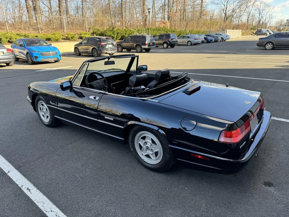 1992 Alfa Romeo Series 4 - Image 9 of 31
