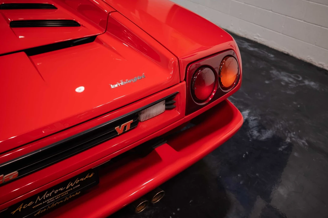 1995 Lamborghini Diablo VT - Image 25 of 31
