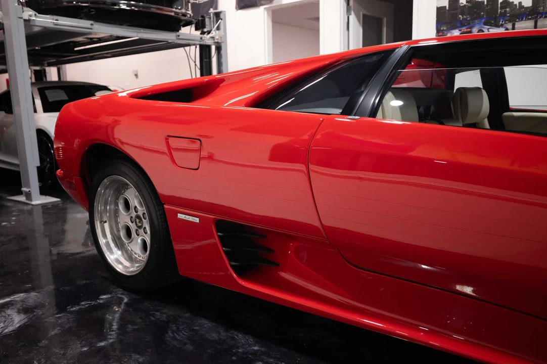 1995 Lamborghini Diablo VT - Image 31 of 31
