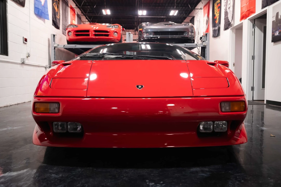 1995 Lamborghini Diablo VT - Image 13 of 31
