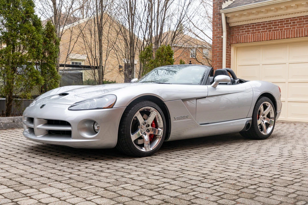 2004 Dodge Viper 3rd Gen - Image 2 of 31