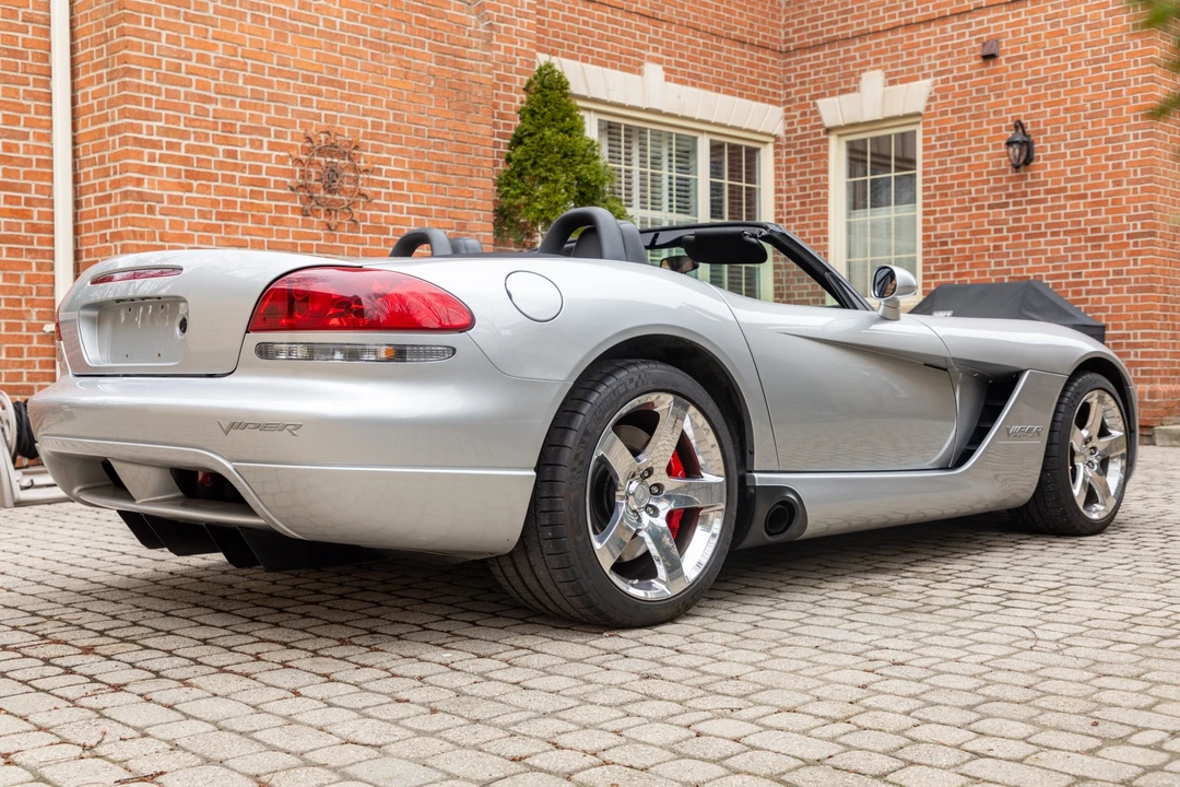 2004 Dodge Viper 3rd Gen - Image 8 of 31