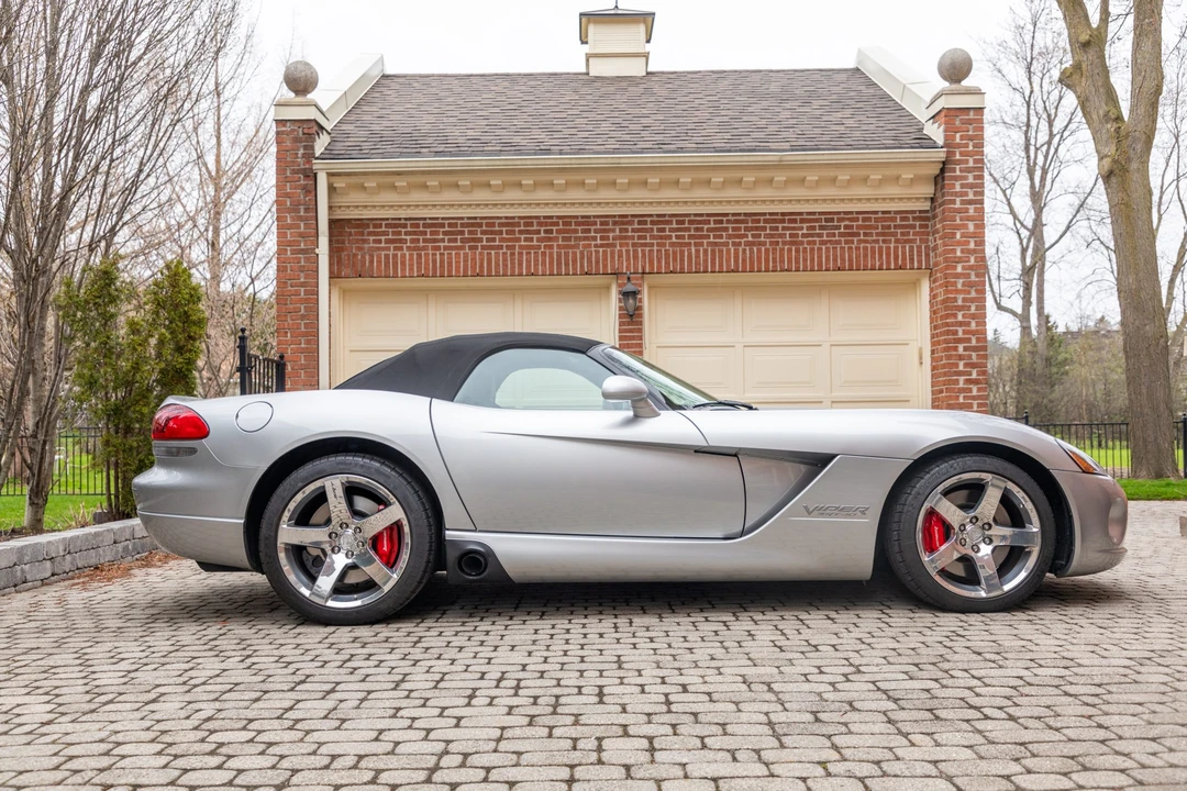 2004 Dodge Viper 3rd Gen - Image 21 of 31