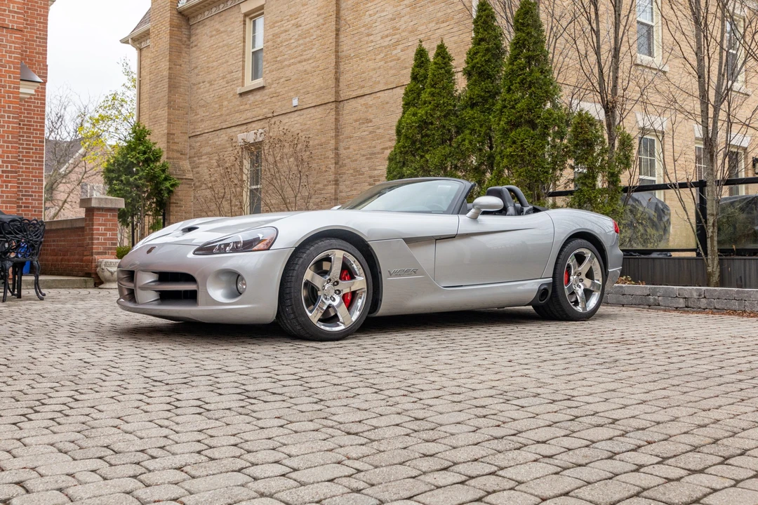 2004 Dodge Viper 3rd Gen - Image 14 of 31