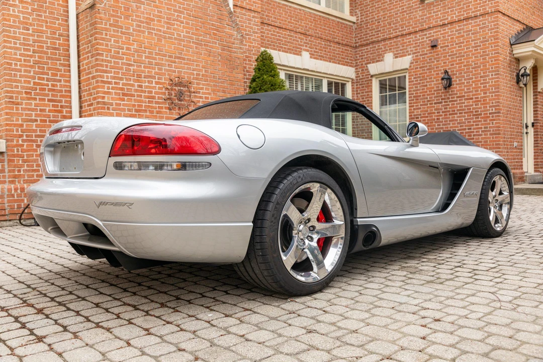 2004 Dodge Viper 3rd Gen - Image 22 of 31
