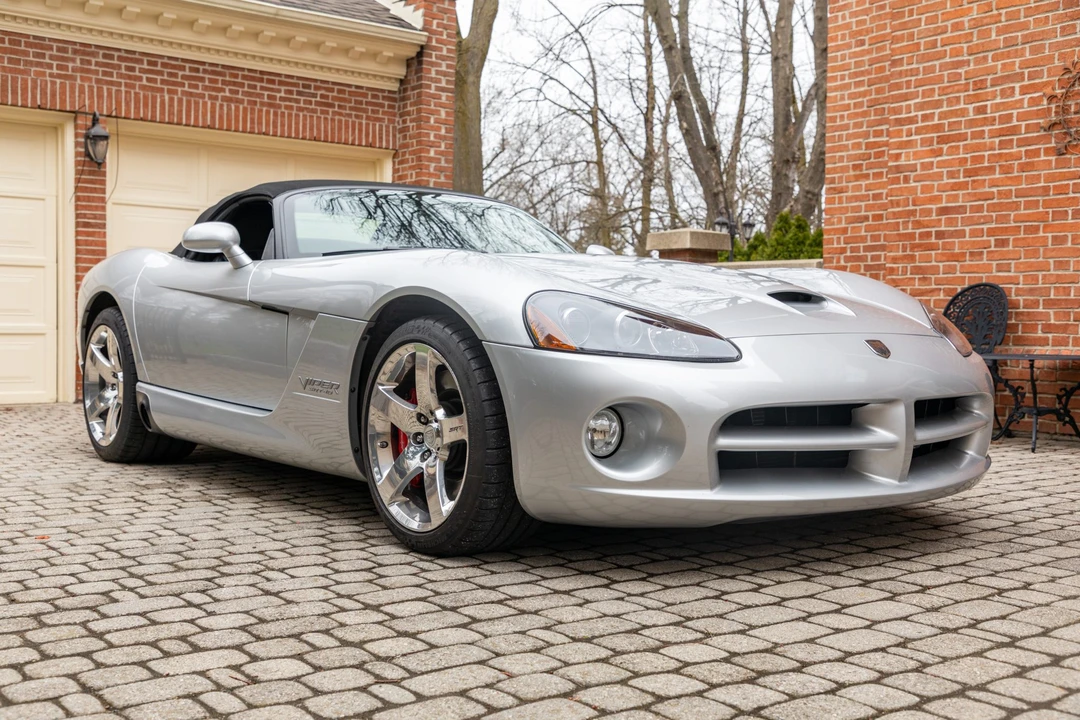 2004 Dodge Viper 3rd Gen - Image 18 of 31