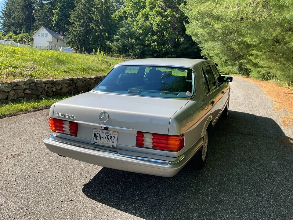 1986 Mercedes-Benz W126 S-Class Sedan - Image 9 of 31
