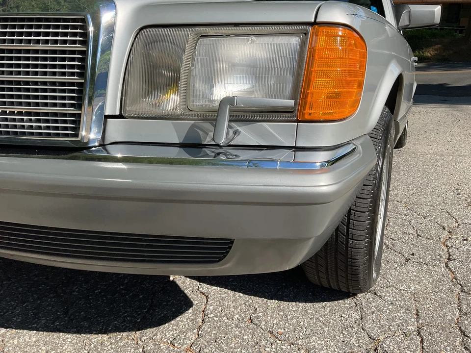 1986 Mercedes-Benz W126 S-Class Sedan - Image 16 of 31