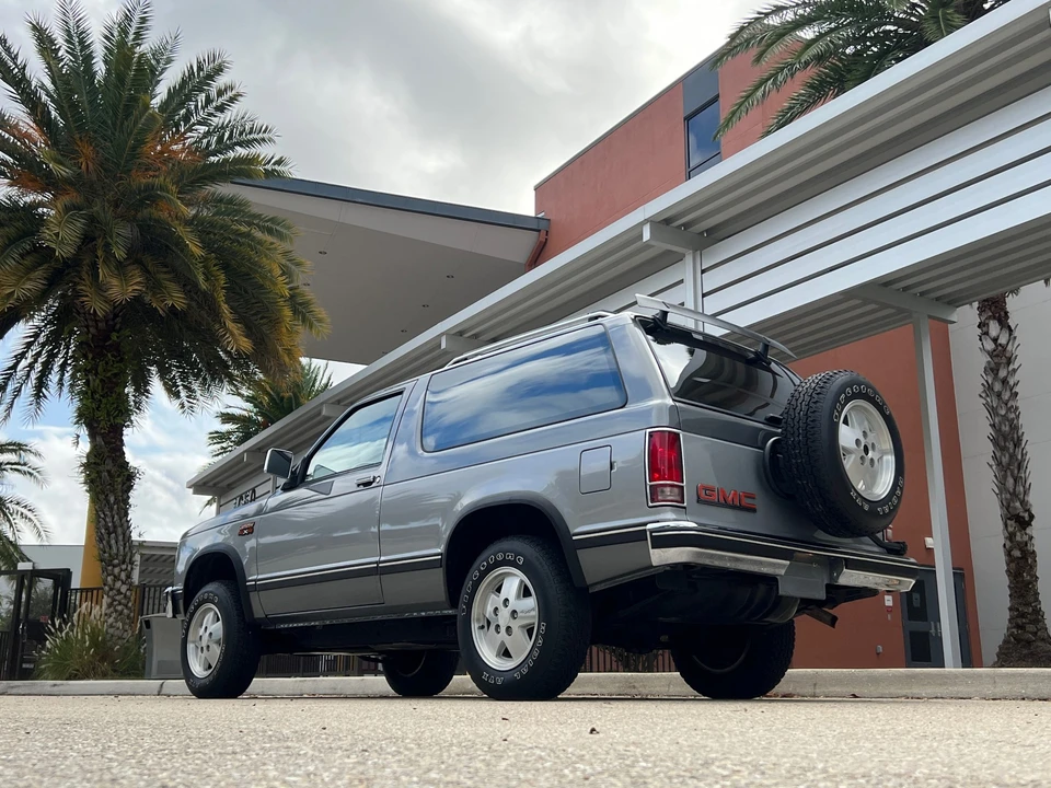 1987 GMC S-15 Jimmy 1st Gen - Image 17 of 31
