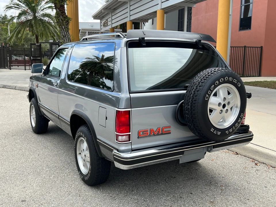 1987 GMC S-15 Jimmy 1st Gen - Image 19 of 31