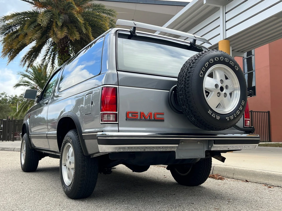 1987 GMC S-15 Jimmy 1st Gen - Image 20 of 31