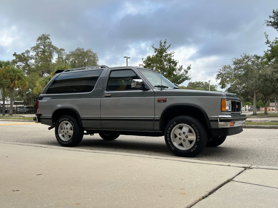 1987 GMC S-15 Jimmy 1st Gen - Image 30 of 31