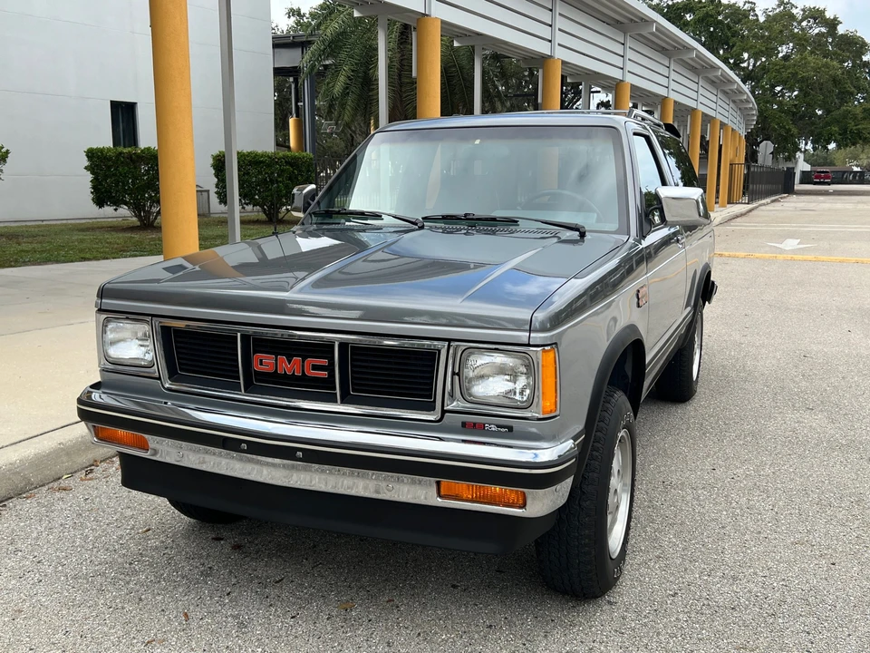 1987 GMC S-15 Jimmy 1st Gen - Image 2 of 31