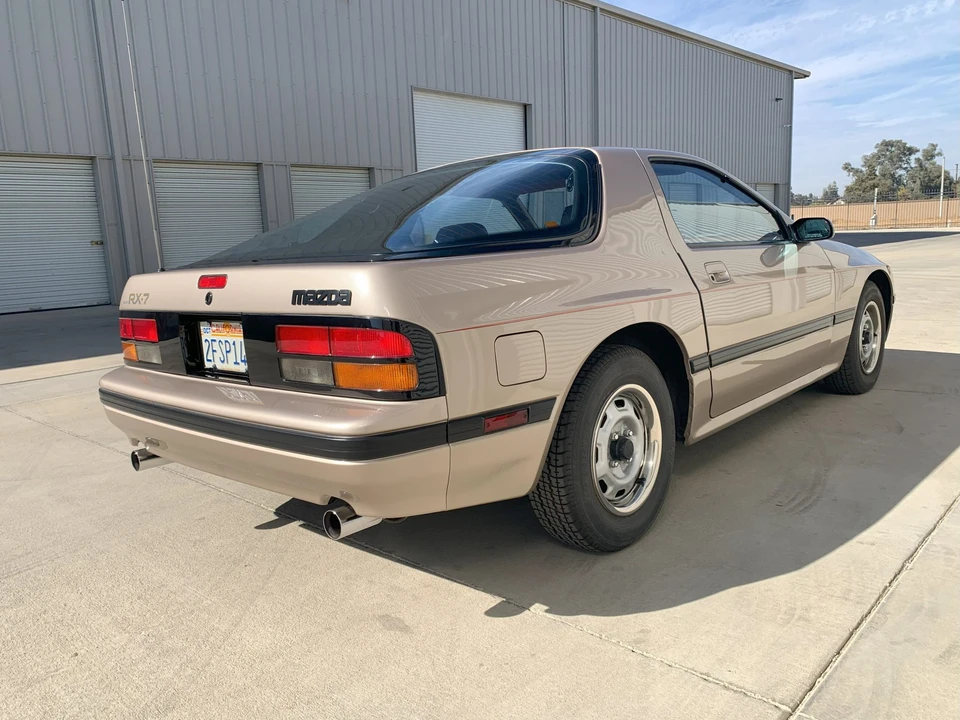 1987 Mazda RX-7 FC - Image 7 of 31
