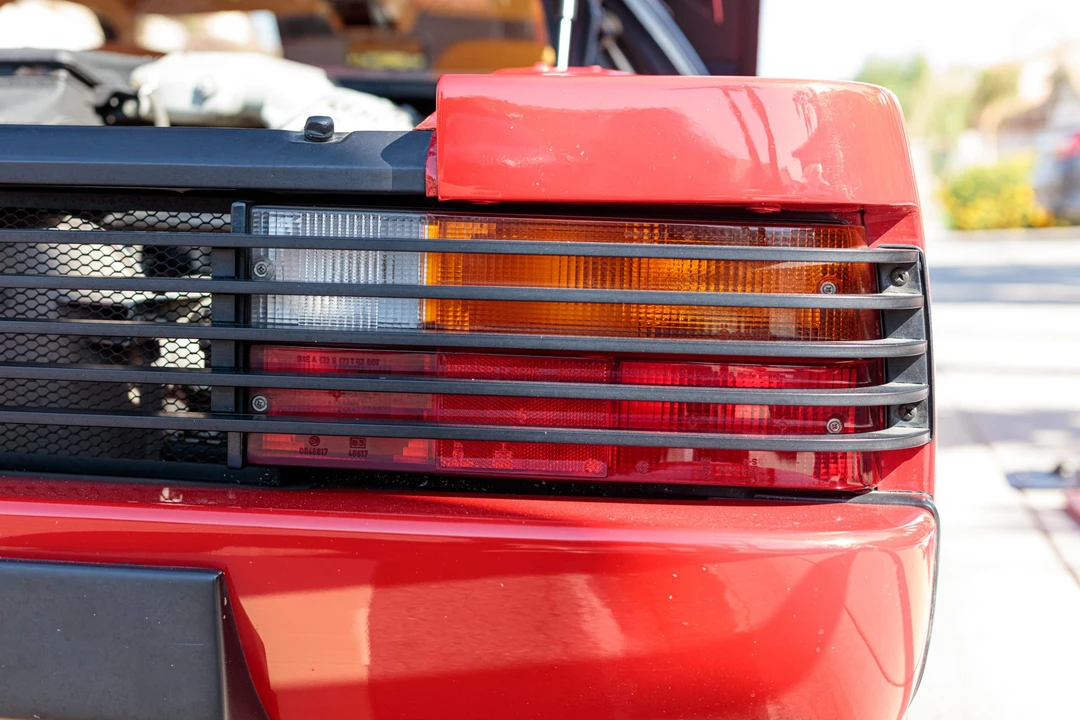 1988 Ferrari Testarossa - Image 21 of 31