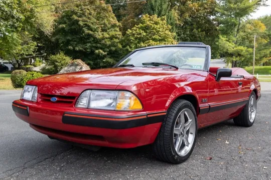 1988 Ford Mustang LX 5.0 Convertible