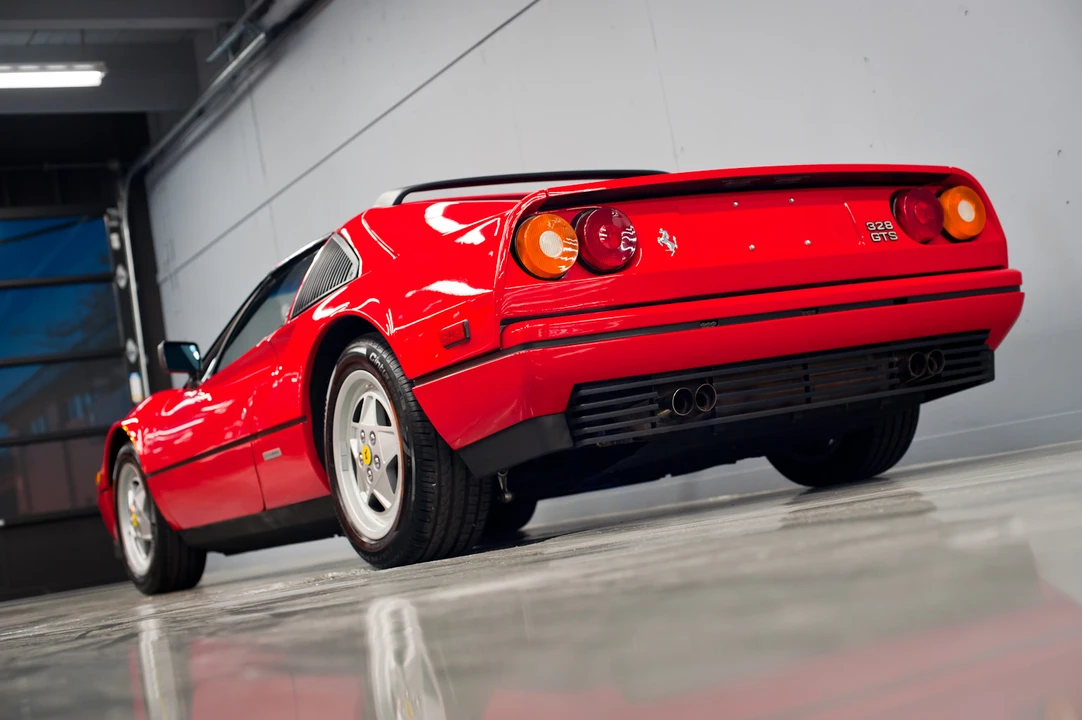 1988 Ferrari 328 GTS - Image 8 of 31