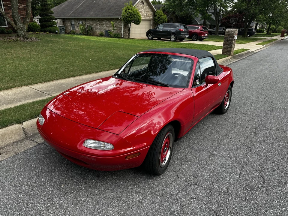 1990 Mazda NA MX-5 Miata - Image 25 of 31