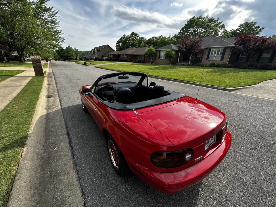 1990 Mazda NA MX-5 Miata - Image 13 of 31