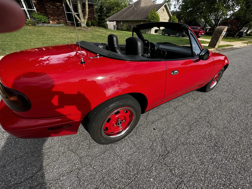 1990 Mazda NA MX-5 Miata - Image 16 of 31
