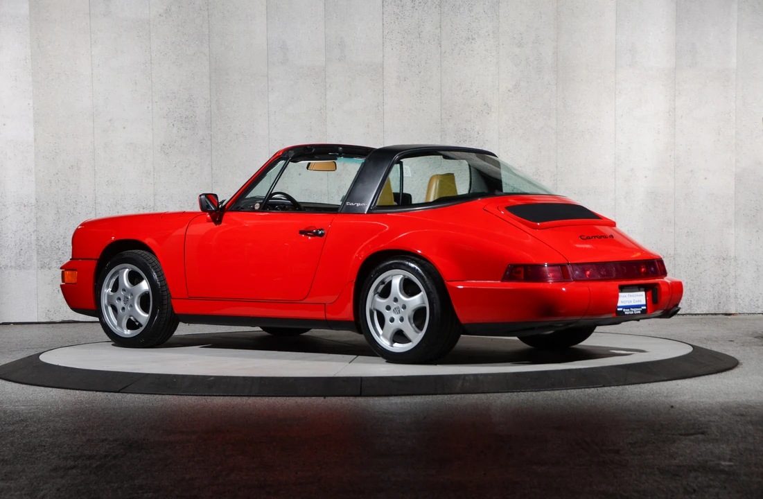 1990 Porsche 964 Carrera 4 - Image 17 of 31
