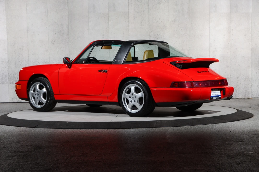 1990 Porsche 964 Carrera 4 - Image 15 of 31