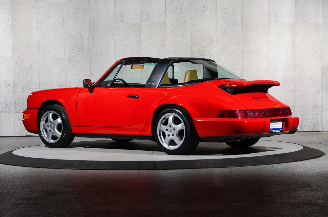 1990 Porsche 964 Carrera 4 - Image 14 of 31