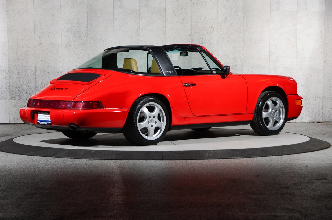 1990 Porsche 964 Carrera 4 - Image 8 of 31