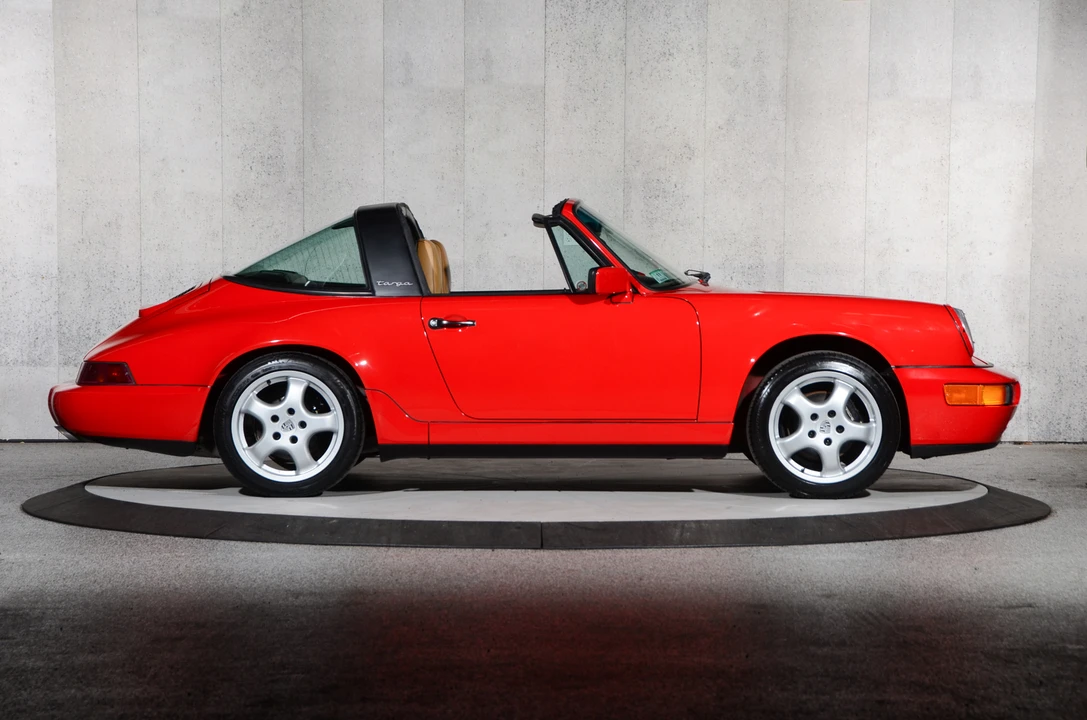 1990 Porsche 964 Carrera 4 - Image 5 of 31