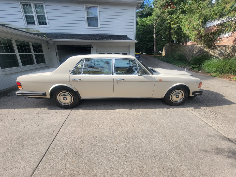 1990 Rolls-Royce Silver Spur & Spirit II - Image 9 of 31
