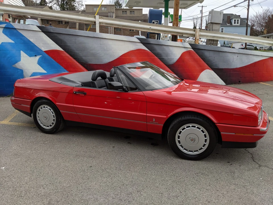 1991 Cadillac Allante - Image 14 of 31