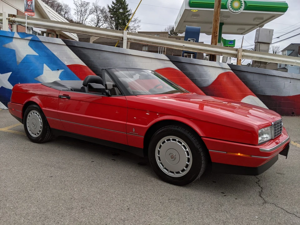 1991 Cadillac Allante - Image 19 of 31