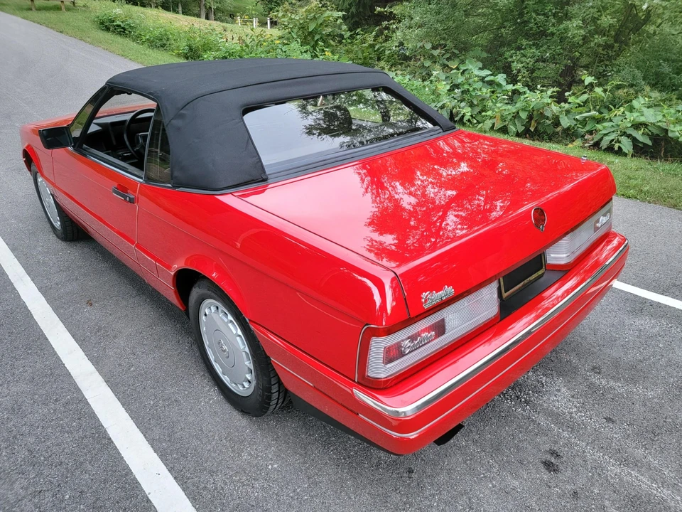 1991 Cadillac Allante - Image 31 of 31