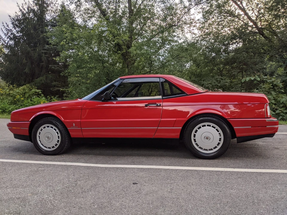 1991 Cadillac Allante - Image 20 of 31