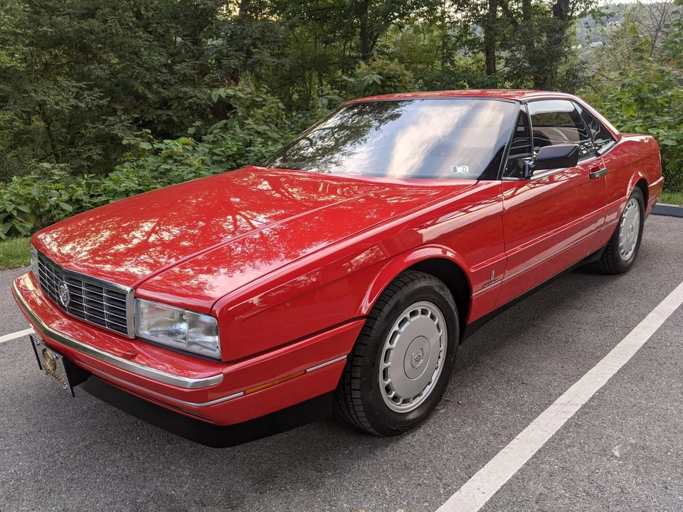 1991 Cadillac Allante - Image 2 of 31