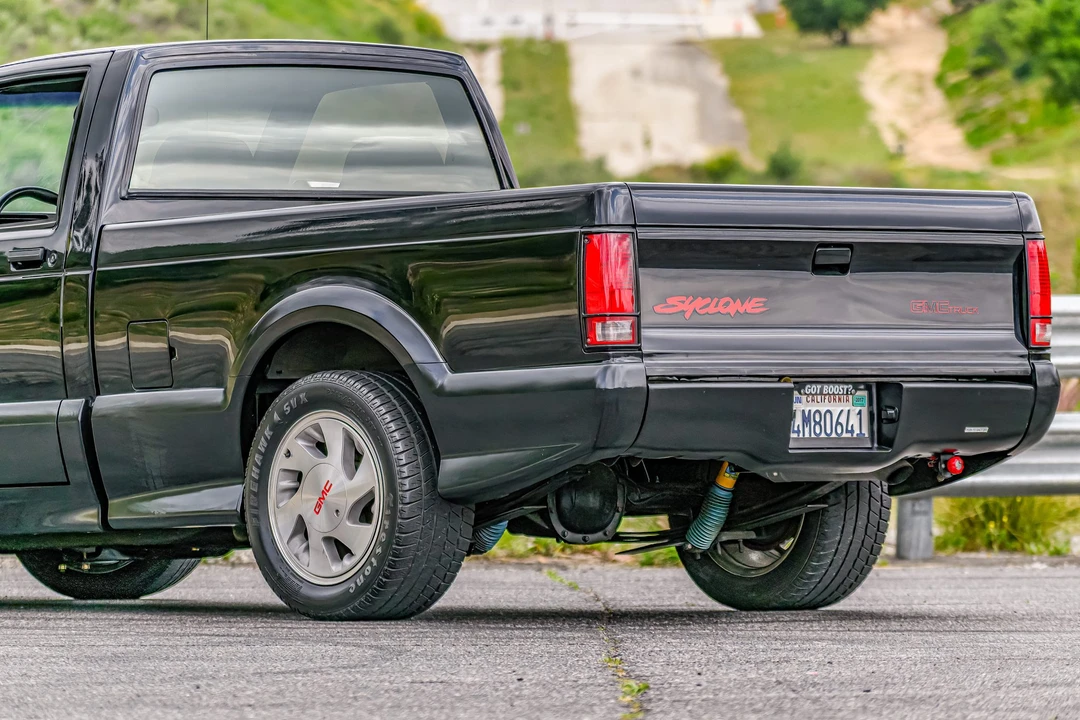 1991 GMC Syclone - Image 11 of 31
