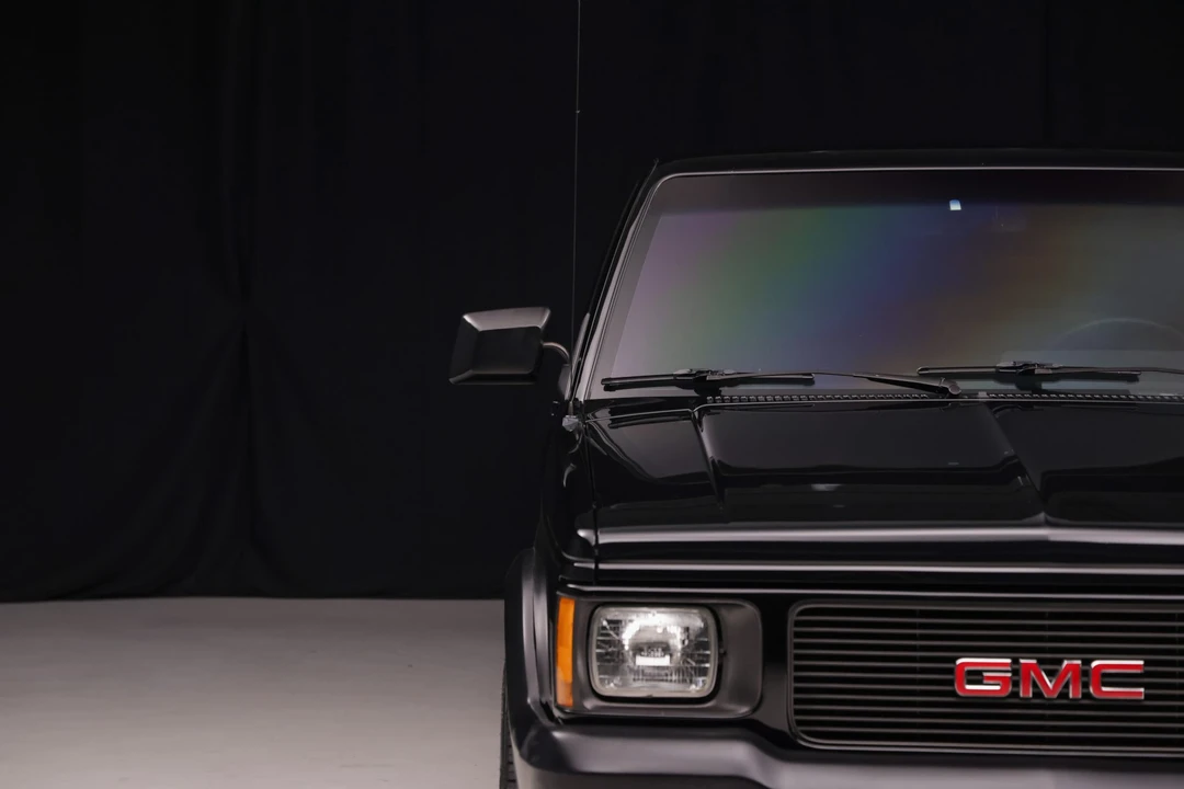1991 GMC Syclone - Image 20 of 31